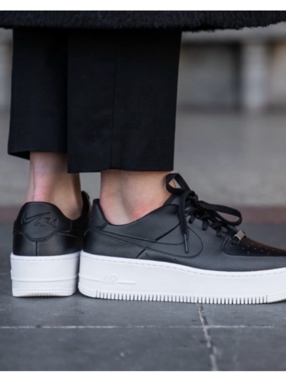 Nike Air Force 1 Sage Low Black
